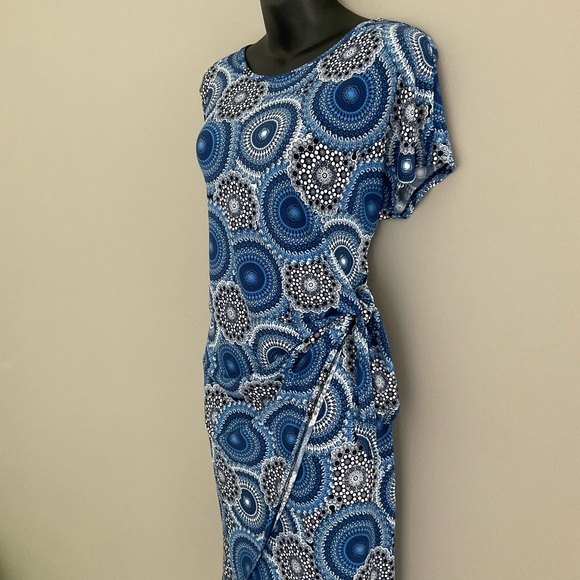 Sami + Jo, patterned midi dress - Picture 3 of 8